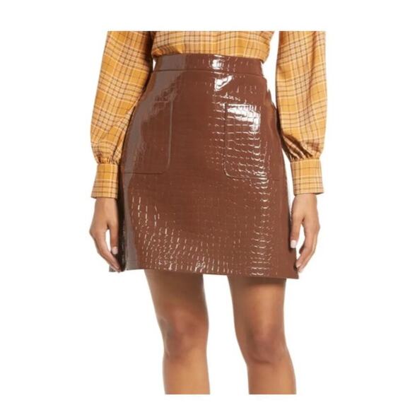 NWT Halogen Atlantic-Pacific Croc Embossed Faux Leather Miniskirt Medium - Picture 1 of 7